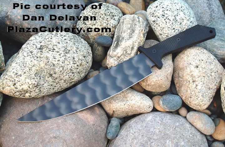  Strider Bowie / Fixed Combat