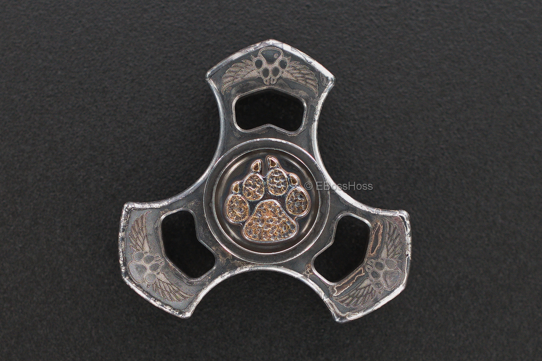  Steel Flame Stippled Dog  Paw Tri-Spin