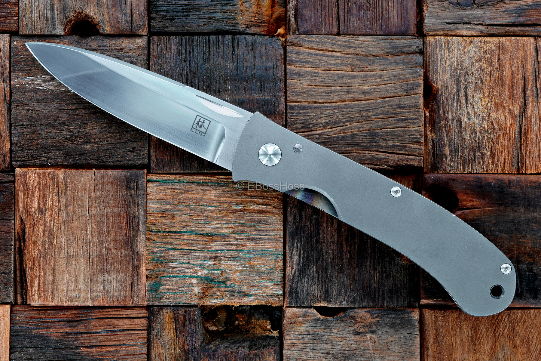 Bob Lum Custom Utility Folder