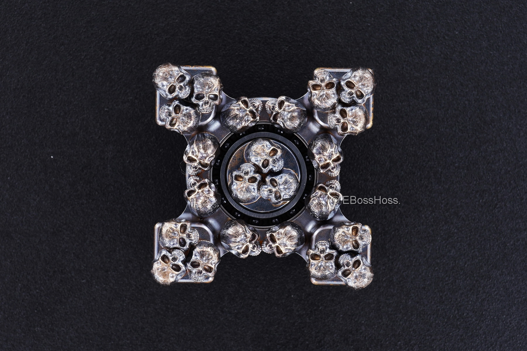  Steel Flame Executive SLEDGE XL 3-D Bronze Pile of Warrior Skulls Ring Spin 