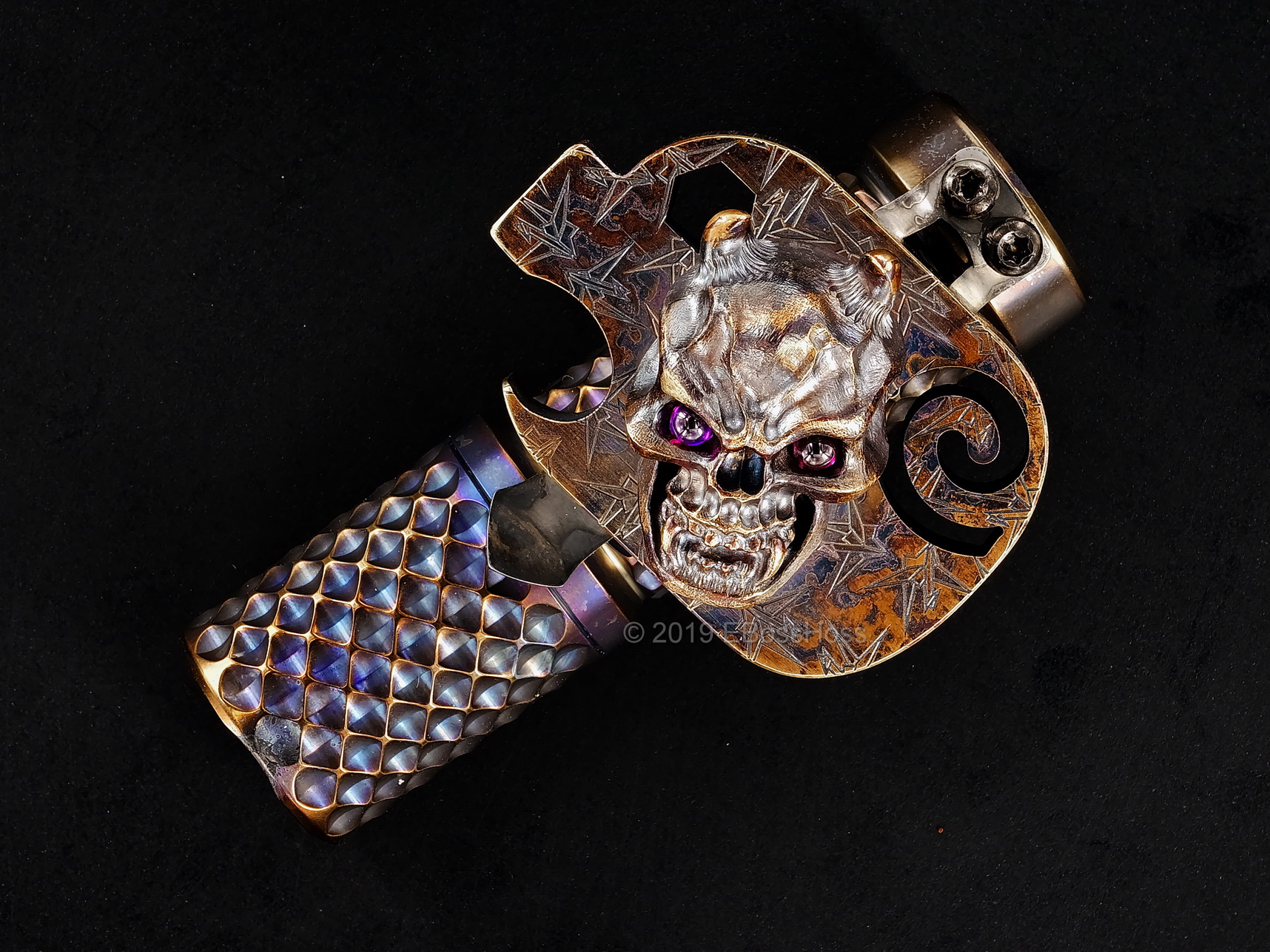 Custom Vigilant ONE Hate Pig Project by Steel Flame, HateDust Project, &amp; Hanko Machine Works