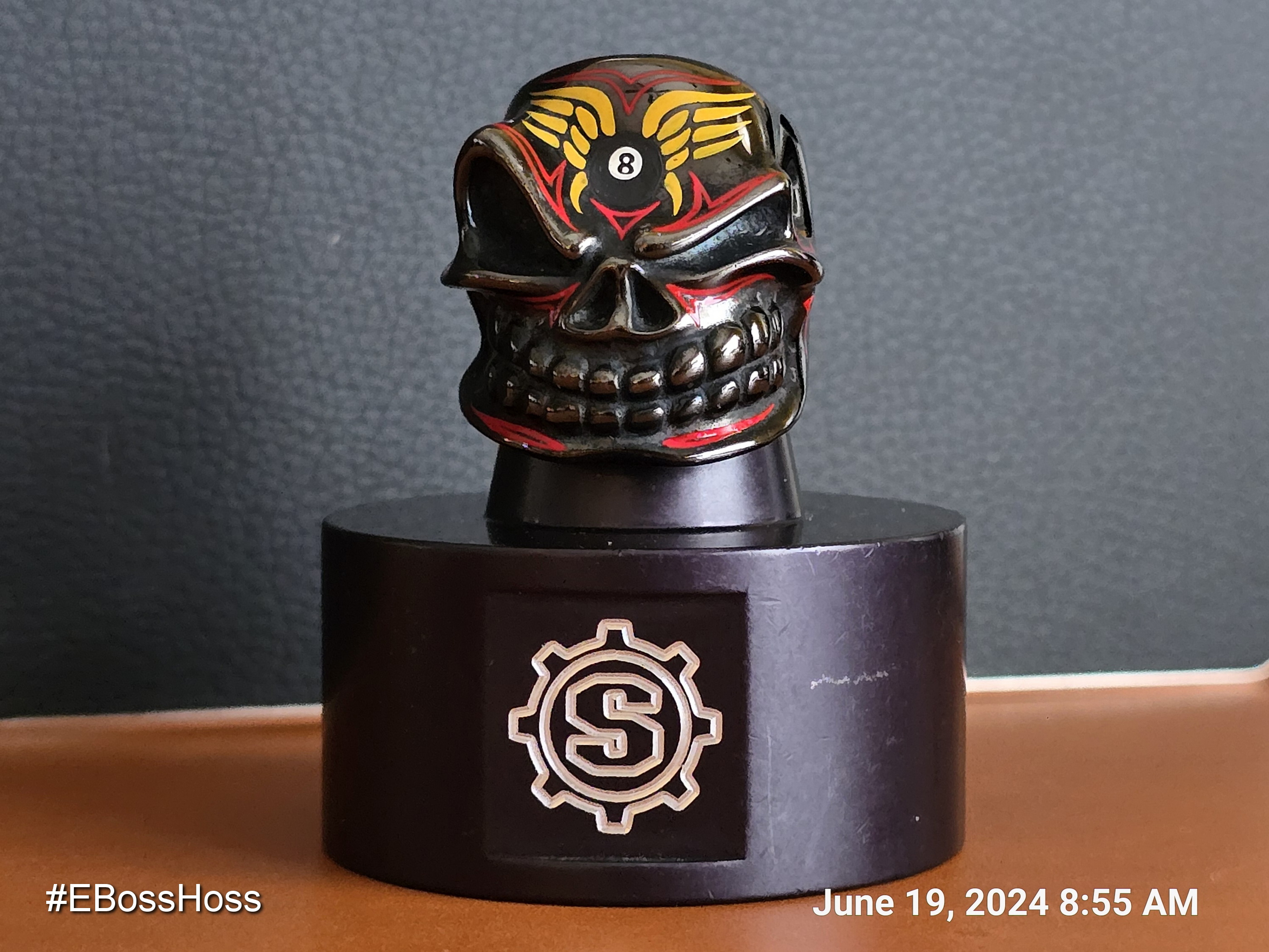 Ryk Maverick Starlingear - Mikoto Hand-painted Sterling Silver Ring &amp; Stand